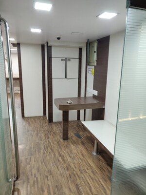  Office Space For Rent in Malad West