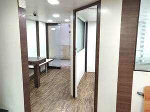   Office Space at Malad West – for Rent