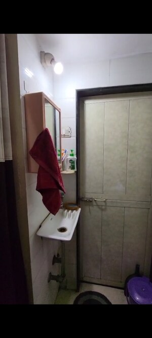 Bathroom in 1 BHK Apartment at Worli – for Rent