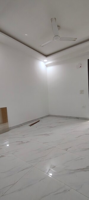 1 BHK Builder Floor For Rent in Chattarpur