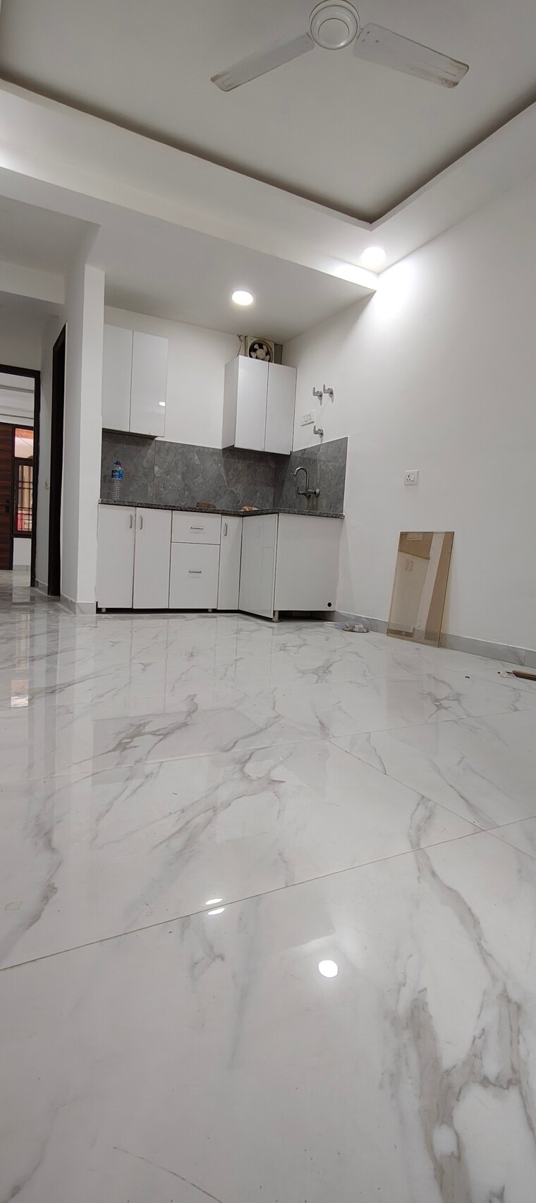 Kitchen, chattarpur 1 Bedroom 650 Sq.Ft. Builder Floor In Chattarpur Delhi 9293592