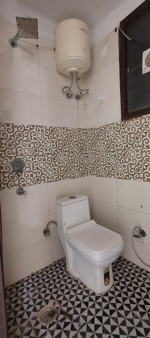 Bathroom in 1 BHK Builder Floor at Chattarpur – for Rent