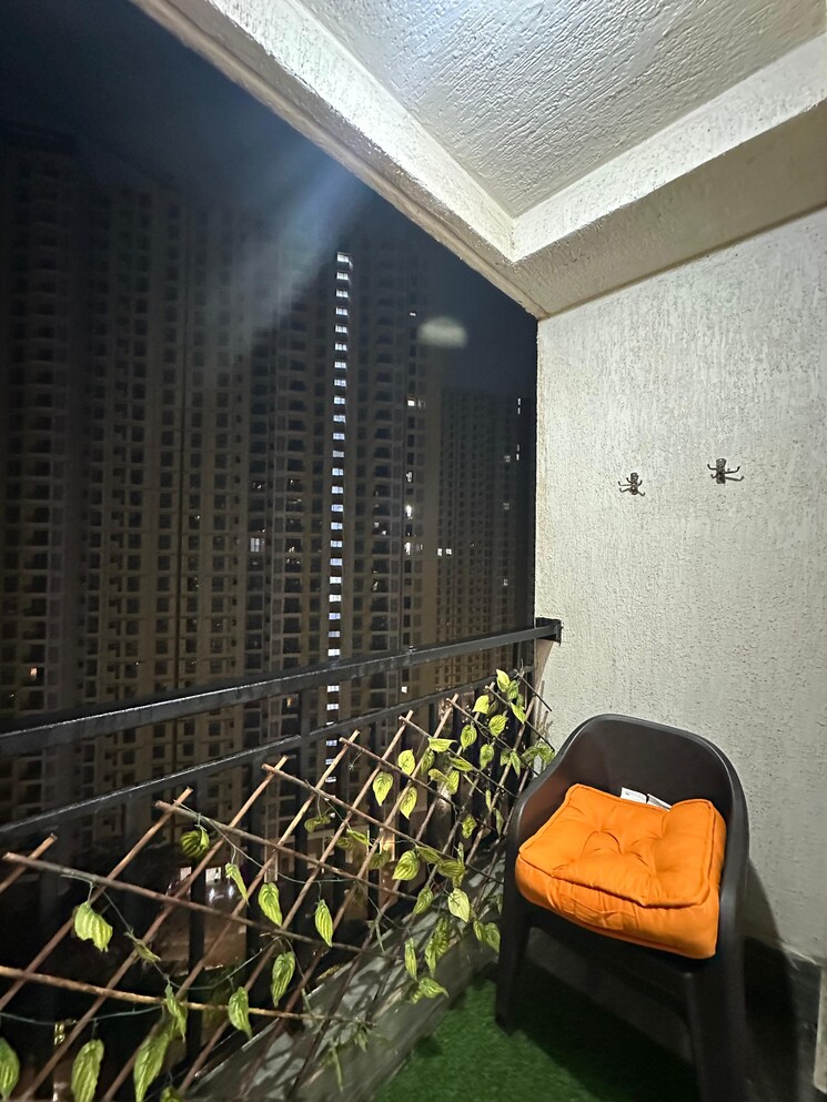 Exterior View, runwal-gardens-phase-2 1.5 Bedroom 450 Sq.Ft. Apartment In Dombivli East Thane 9293682