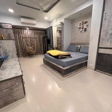 Living Room in 3 BHK Apartment at Ballerina Apartment, Lokhandwala Complex – for Rent