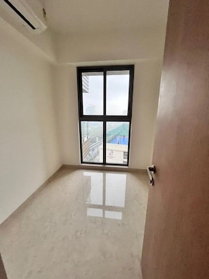Bedroom in 3.5 BHK Apartment at Lodha Aura, Wadala – for Rent