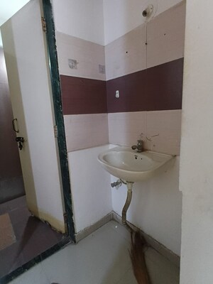 Bathroom in 1 BHK Apartment at Vishal Leela Residency, Kharadi – for Rent