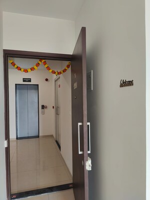 Lift in 1 BHK Apartment at Yashwin Orizzonte, Kharadi – for Rent