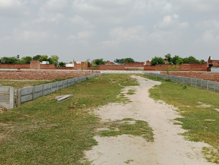 undefined, laramda  200 Sq.Yd. Plot In Laramda Agra 9293870