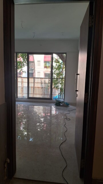 Bedroom in 2 BHK Apartment at Om Sai CHS Chembur, Chembur – for Rent