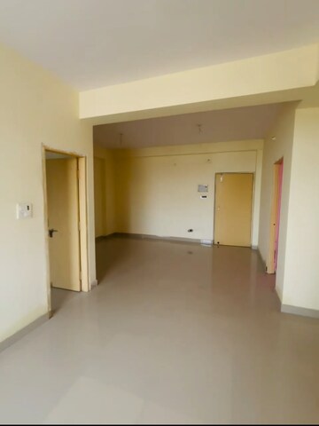 Room in 3 BHK Apartment at Bariatu – for Sale