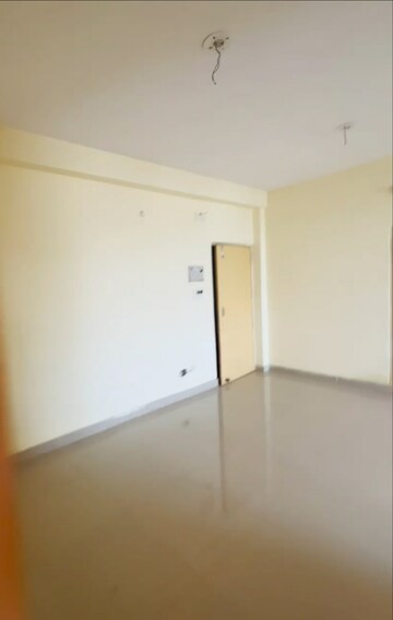 Room in 3 BHK Apartment at Bariatu – for Sale