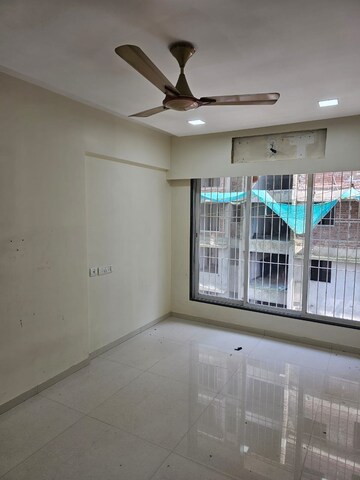 Bedroom in 2 BHK Apartment at Om Sai Chembur Nandadeep CHS, Chembur – for Rent