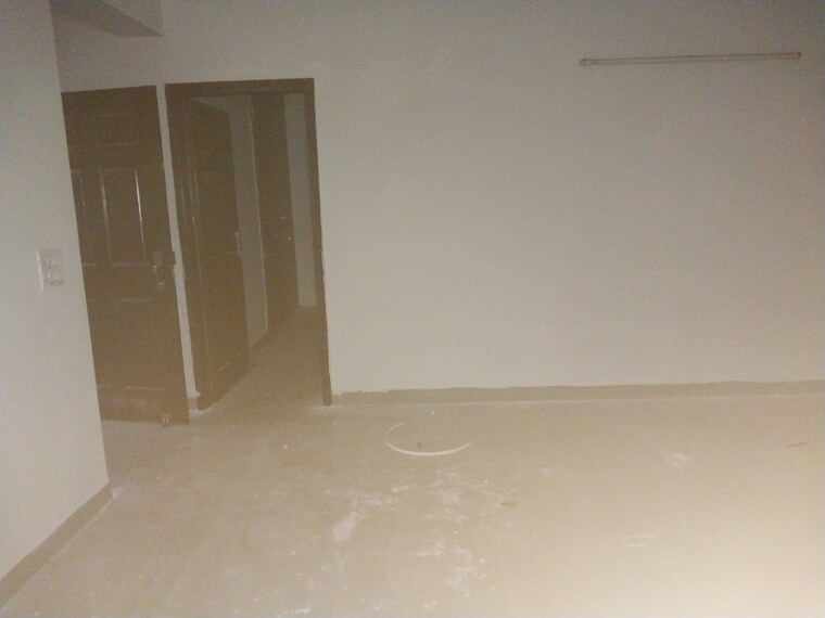 Room, paras-tierea 2 Bedroom 825 Sq.Ft. Apartment In Sector 137 Noida 9294045