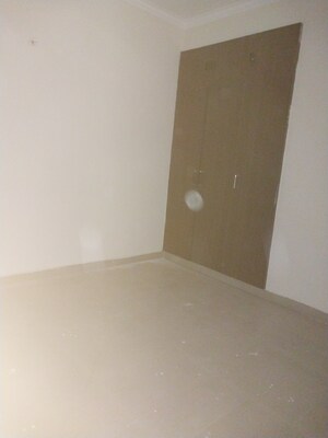 2 BHK Apartment For Rent in Paras Tierea, Sector 137