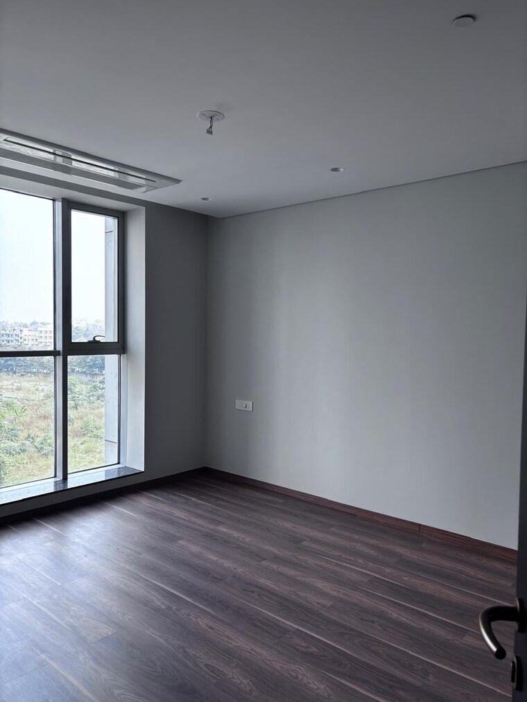 Room, panchshil-towers 3.5 Bedroom 1750 Sq.Ft. Apartment In Kharadi Pune 9294002