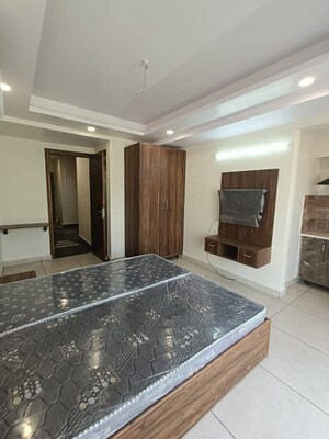 Room in 1 RK Builder Floor at Saket – for Rent