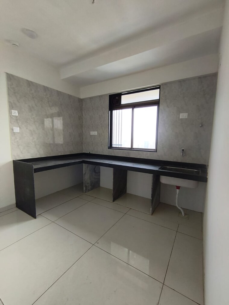 Kitchen, hari-om-siddharth-nagar 2 Bedroom 850 Sq.Ft. Apartment In Goregaon West Mumbai 9294107