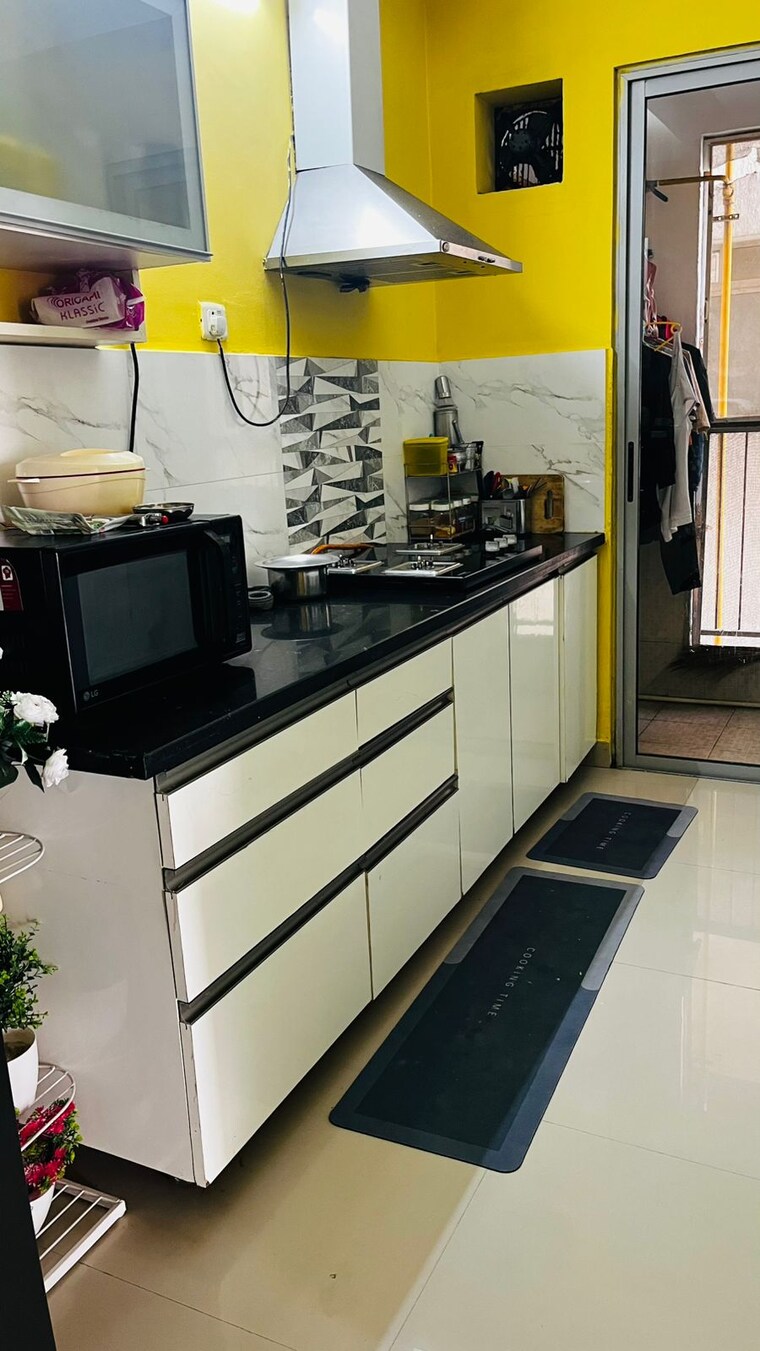 Kitchen, indis-pbel-city 3 Bedroom 1500 Sq.Ft. Apartment In Peeranchuruvu Hyderabad 9294108