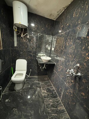 Master Bedroom in 2 BHK Builder Floor at Saket – for Rent