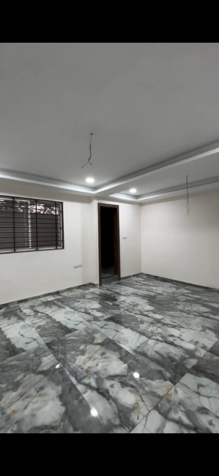 Room, airport road 5 Bedroom 3100 Sq.Ft. Independent House In Airport Road Indore 9294192