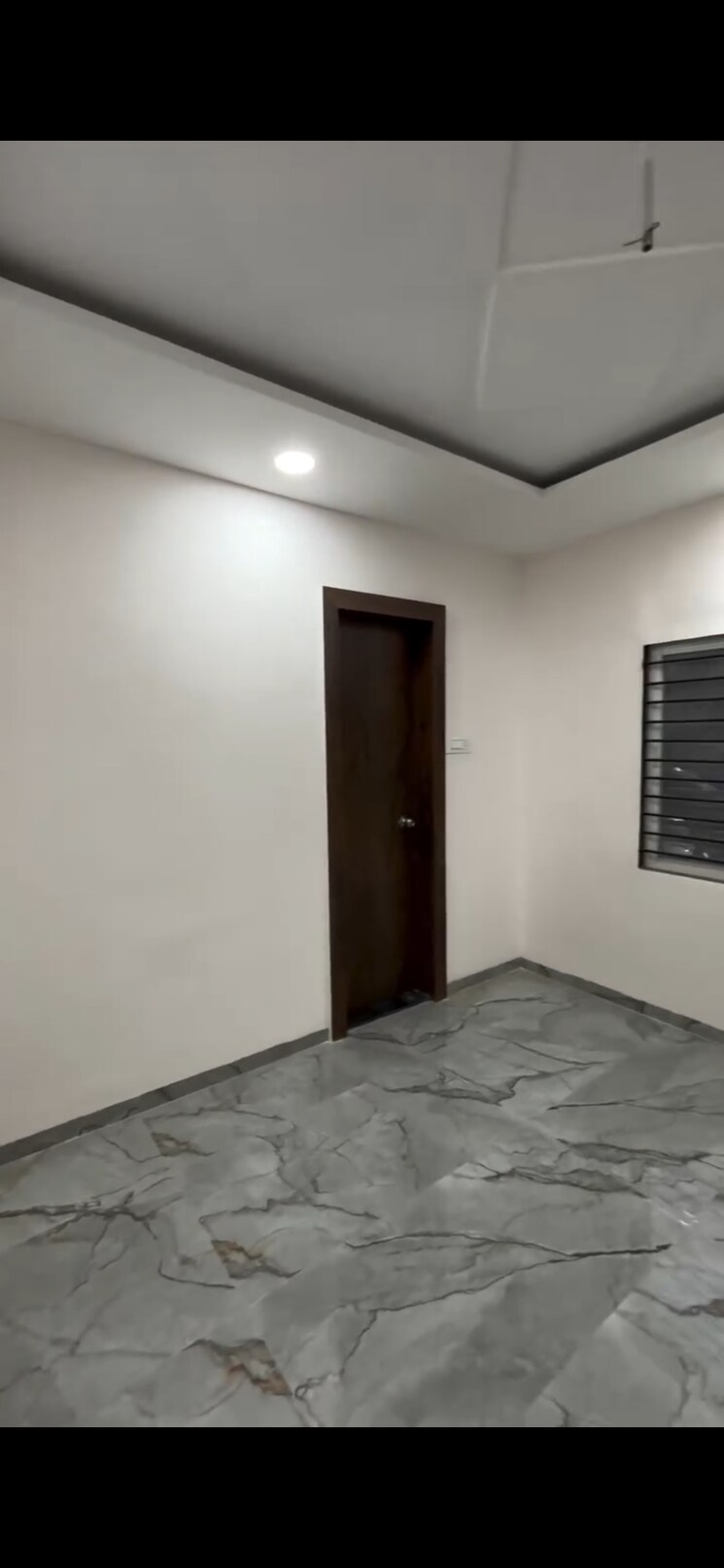 Room, airport road 5 Bedroom 3100 Sq.Ft. Independent House In Airport Road Indore 9294192