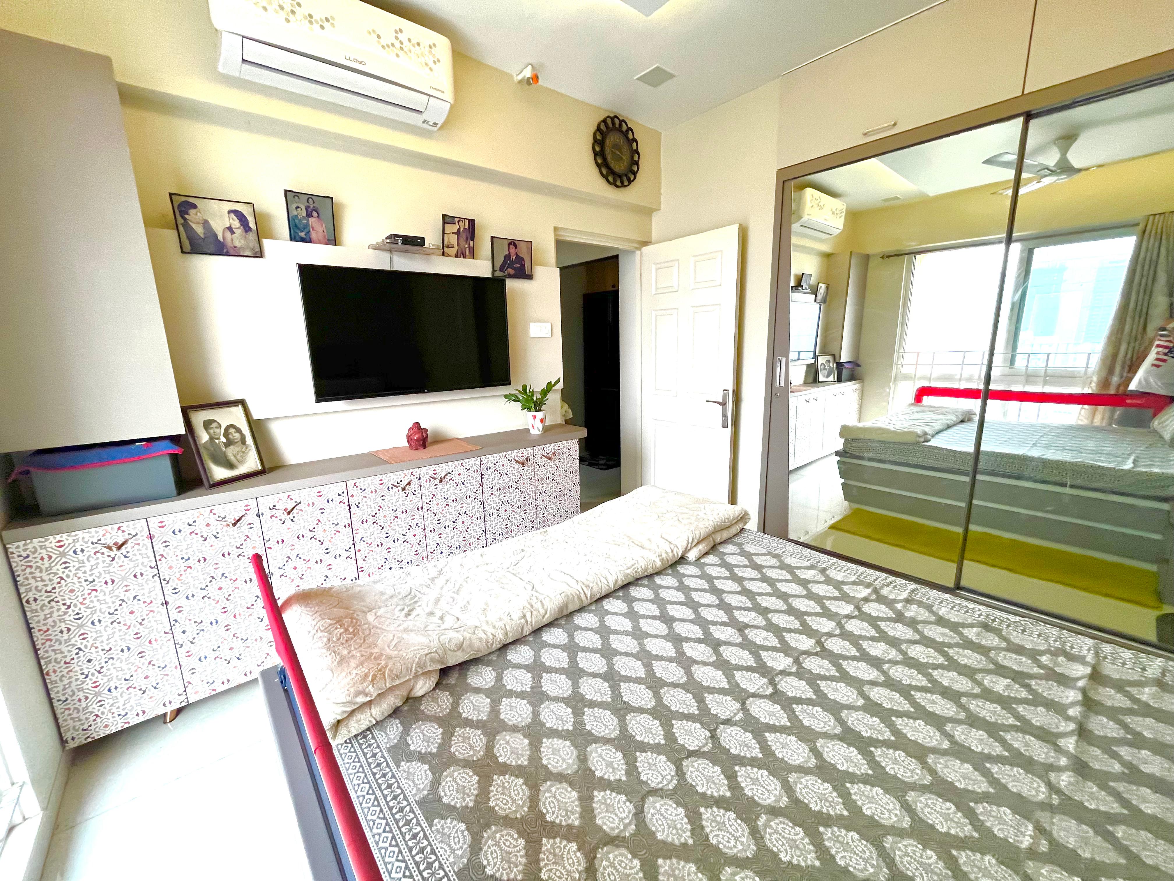 3.5 BHK + Pooja Room 1200 Sq.Ft. Apartment in Vijay Orovia