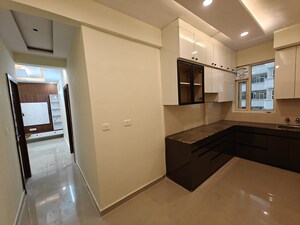 Room in 3 BHK Apartment at Smart World Gems, Sector 89 – for Sale