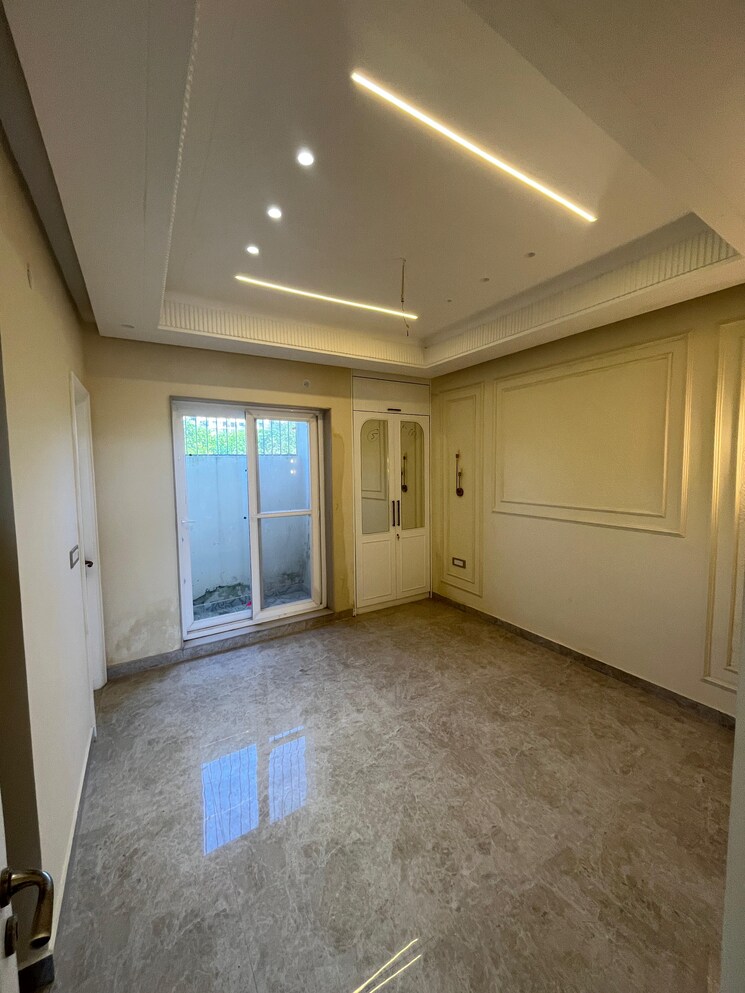 Room, jakhan 3 Bedroom 165 Sq.Yd. Independent House In Jakhan Dehradun 9294204