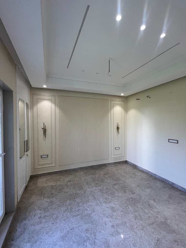 Room, jakhan 3 Bedroom 165 Sq.Yd. Independent House In Jakhan Dehradun 9294204