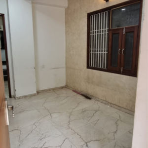 Room in 2 BHK Apartment at Exotica Elegance, Ahinsa Khand 2 – for Rent