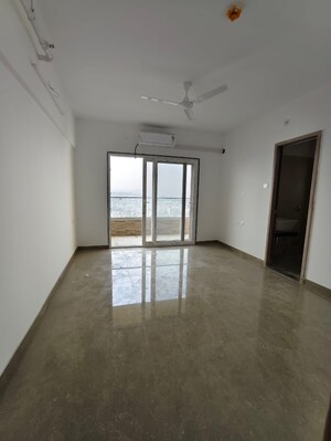 Room in 3 BHK Apartment at Venkatesh Skydale, Hingne Khurd – for Sale