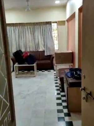 2 BHK Apartment For Rent in Juhu Sameep Apartment, Andheri West