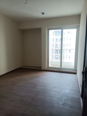 Room in 4 BHK Apartment at The 3C Lotus Panache, Sector 110 – for Sale
