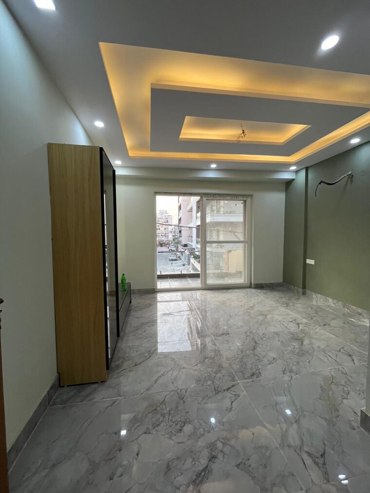 Room, gms road 3 Bedroom 2000 Sq.Ft. Builder Floor In Gms Road Dehradun 9294268