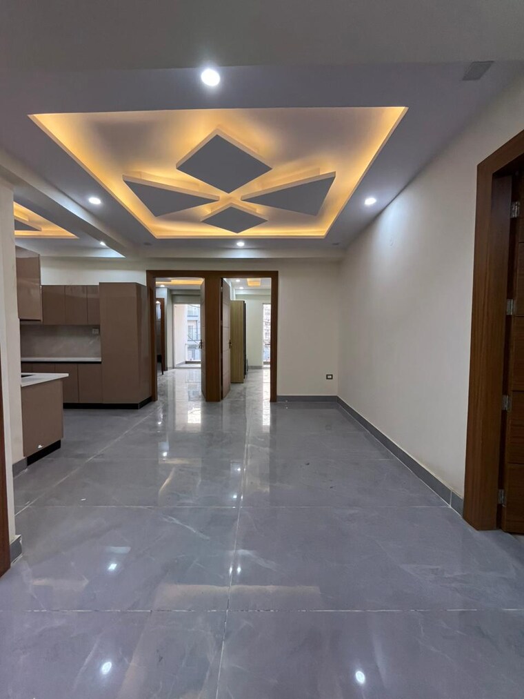 Room, gms road 3 Bedroom 2000 Sq.Ft. Builder Floor In Gms Road Dehradun 9294268