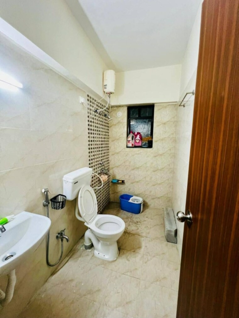 Attached Bathroom, bunty-mayur-kilbil 2 Bedroom 732 Sq.Ft. Apartment In Dhanori Pune 9294285