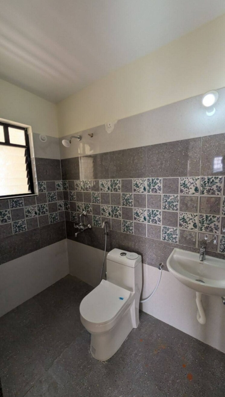 Attached Bathroom, bunty-mayur-kilbil 2 Bedroom 732 Sq.Ft. Apartment In Dhanori Pune 9294285