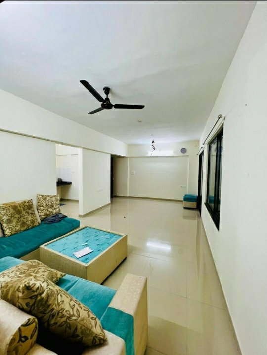 2 BHK + Study Room Apartment For Rent in Bunty Mayur Kilbil