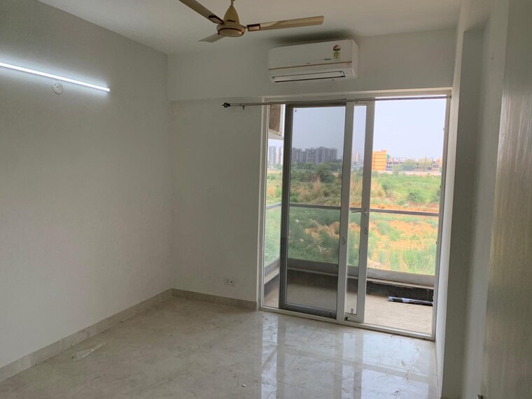 Room, signature-global-city-92 3.5 Bedroom 1373 Sq.Ft. Builder Floor In Sector 92 Gurgaon 9294433