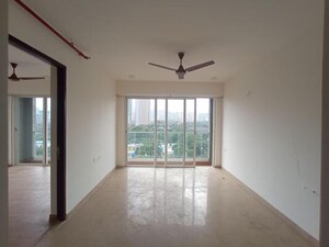 Room in 3 BHK Apartment at One Indiabulls Thane, Pokhran Road No Two – for Sale