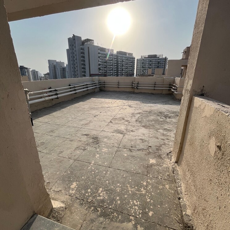 Balcony, amrapali-heartbeat-city 2.5 Bedroom 1195 Sq.Ft. Apartment In Sector 107 Noida 9294336