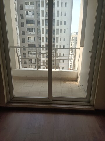 Room in 4 BHK Apartment at The 3C Lotus Panache, Sector 110 – for Sale