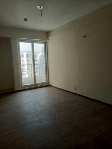 Room in 4 BHK Apartment at The 3C Lotus Panache, Sector 110 – for Sale