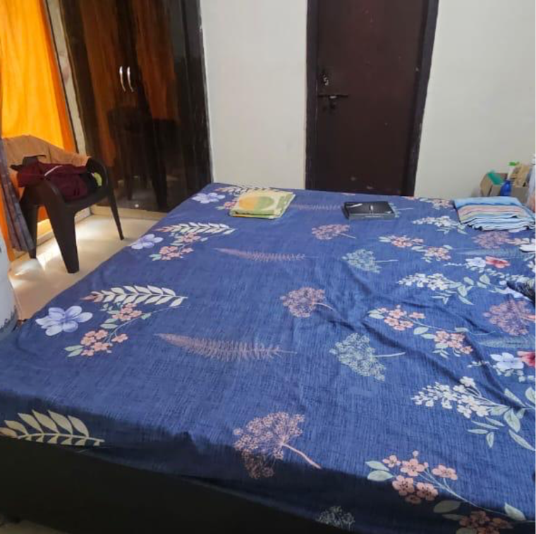 Bedroom, amrapali-princely-estate 2.5 Bedroom 1150 Sq.Ft. Apartment In Sector 76 Noida 9294346