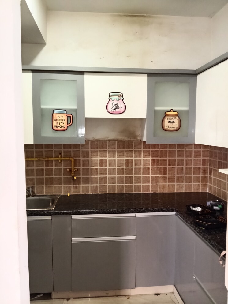 Kitchen, mahagun-mywoods-iii 2 Bedroom 960 Sq.Ft. Apartment In Sector 16c Greater Noida Greater Noida 9294335