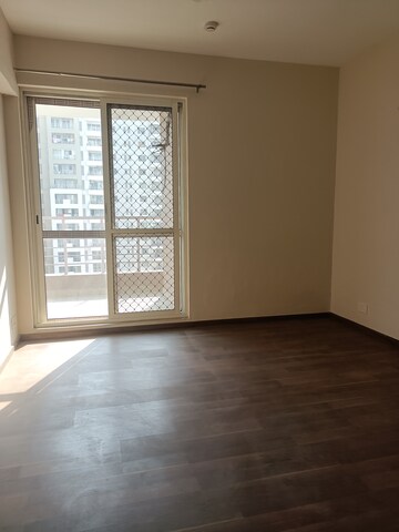 Room in 4 BHK Apartment at The 3C Lotus Panache, Sector 110 – for Sale