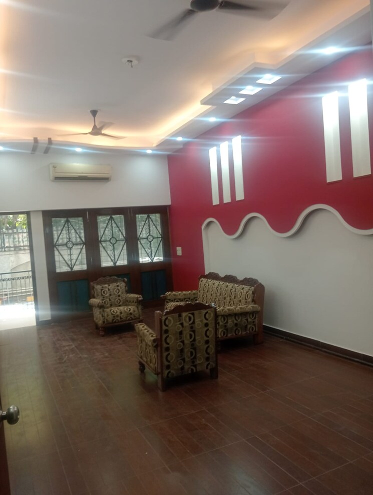 Living Room, patparganj 3 Bedroom 1550 Sq.Ft. Apartment In Patparganj Delhi 9294450
