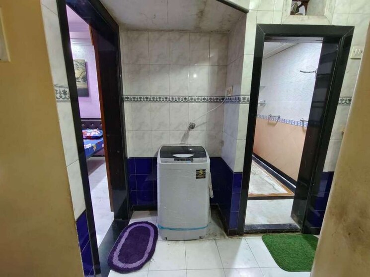 Laundry Area, thane west Pg For Boys & Girls In Thane West 9294448