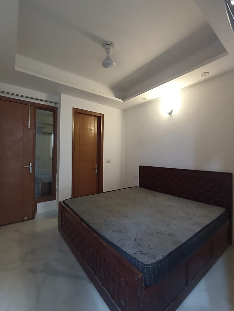 Master Bedroom, saket 3 Bedroom 1500 Sq.Ft. Builder Floor In Saket Delhi 9294462