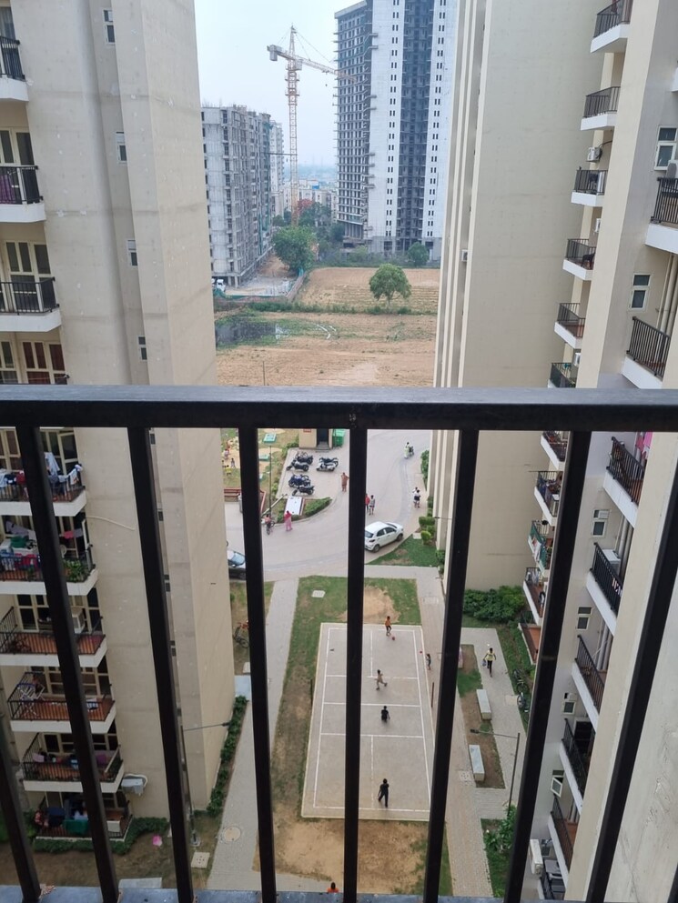 Balcony, gls-avenue-51 2.5 Bedroom 600 Sq.Ft. Apartment In Sector 92 Gurgaon 9294531